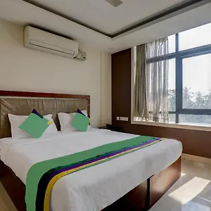 glitz-inn.kerala-hotels.net/